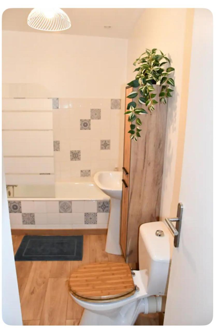 Appartement 32 M2 Intra Muros - Wifi - Netflix - Bureau Avignon Exterior foto